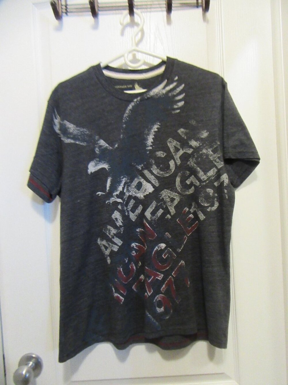 Tshirt American Eagle Outfitters Vintage Fit